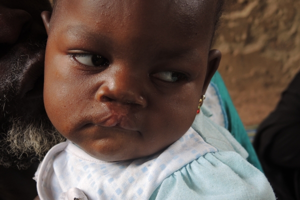 fatoumata-bagayoko-20F727E75-8CFB-98D6-757B-3C663C0895E8.jpg